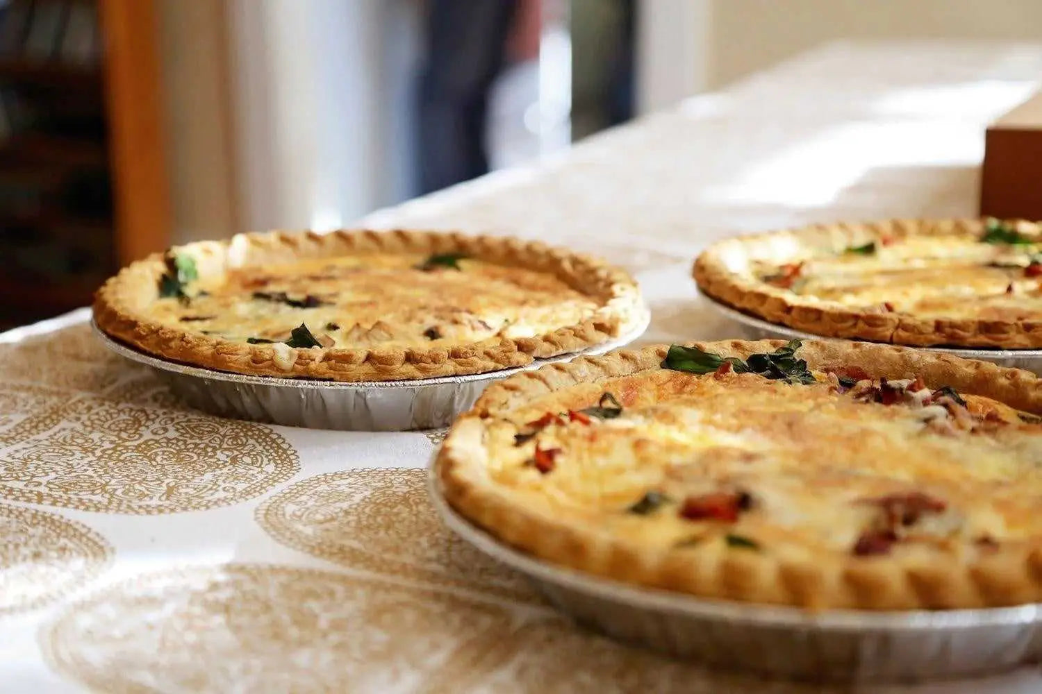 Foil Trays & Foil Pie Dishes