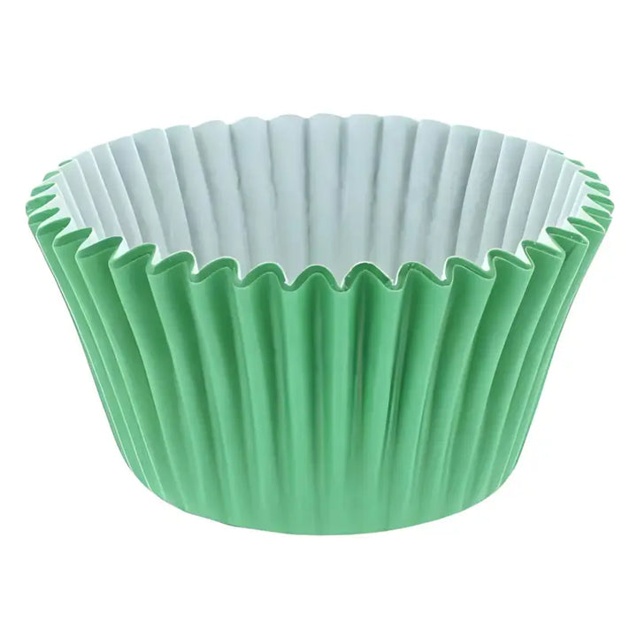 Green and white pleated cupcake cases for baking, ideal deli supplies cupcake use