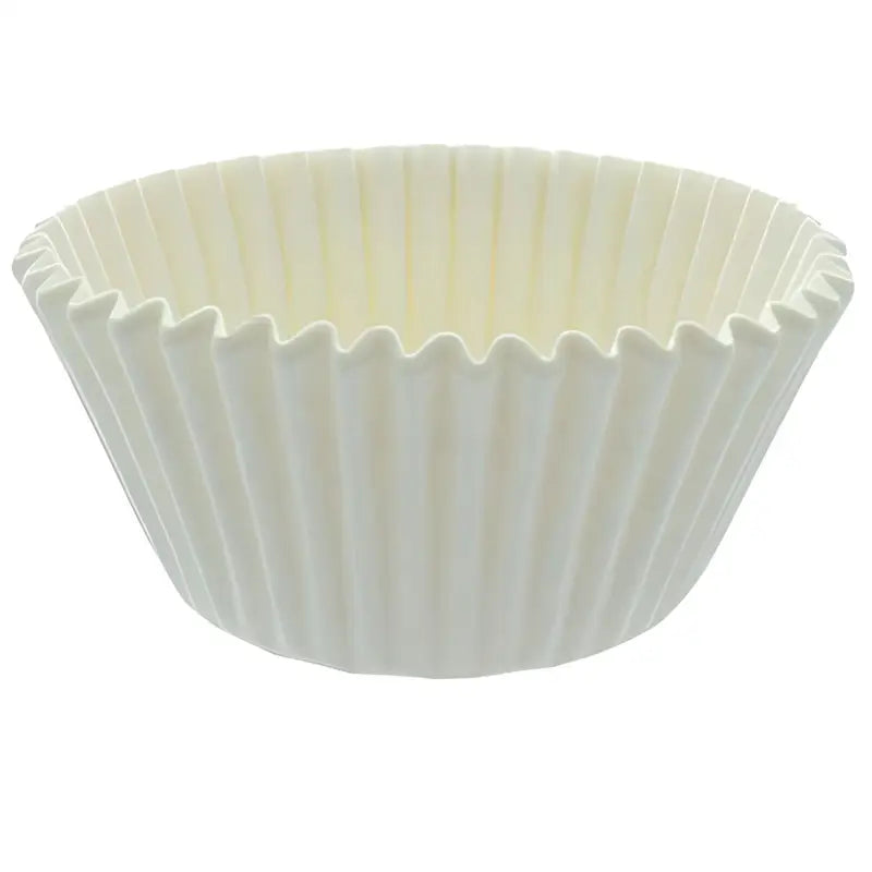 White paper cupcake liner with fluted edges for cupcake cases UK supplies